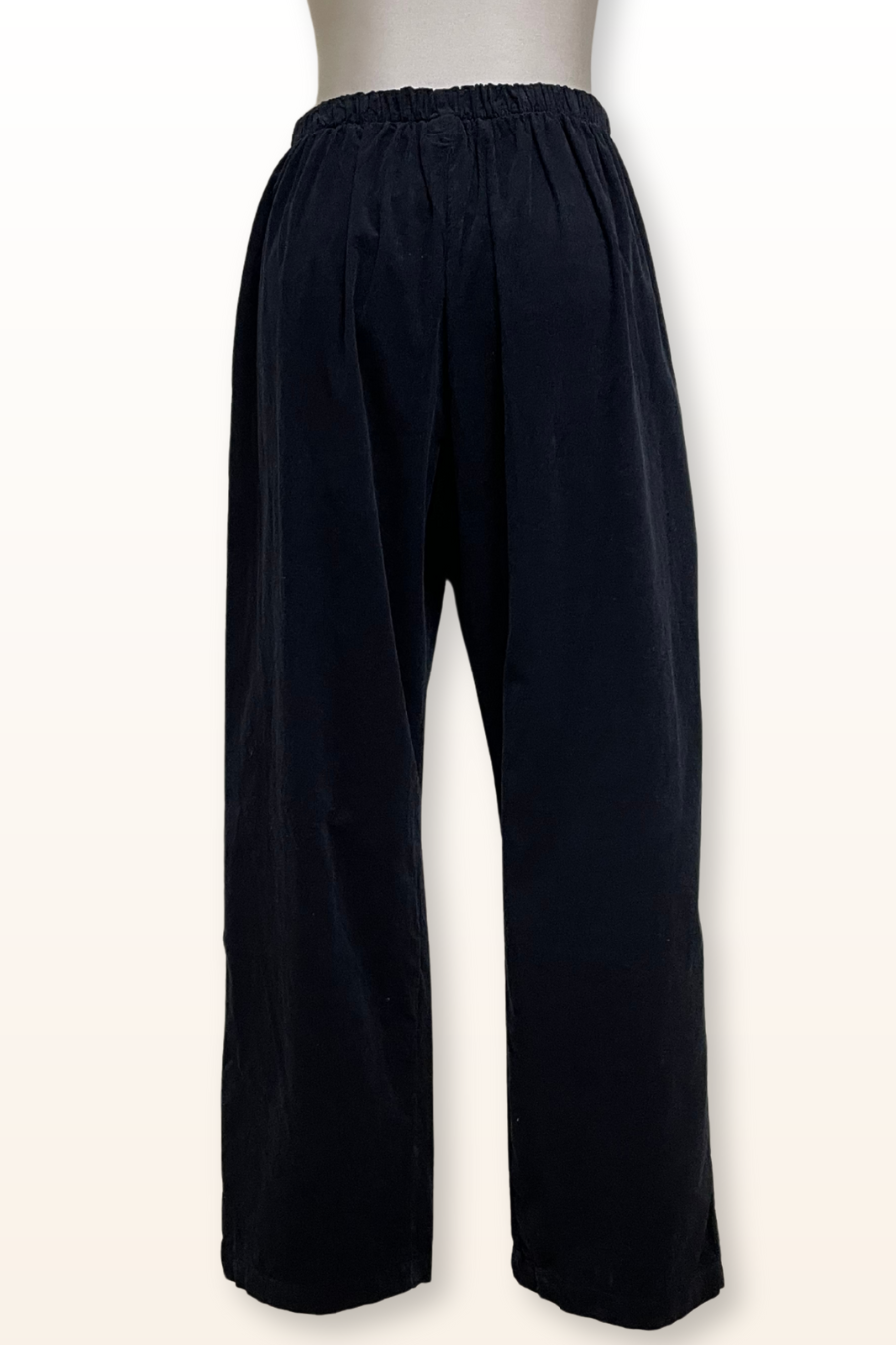 Pleated Pant in fine Cord