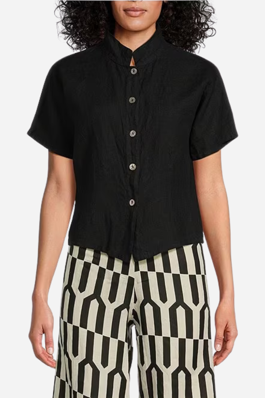 Mandarin Collar Short Sleeve Button-Front Shirt in Light Linen