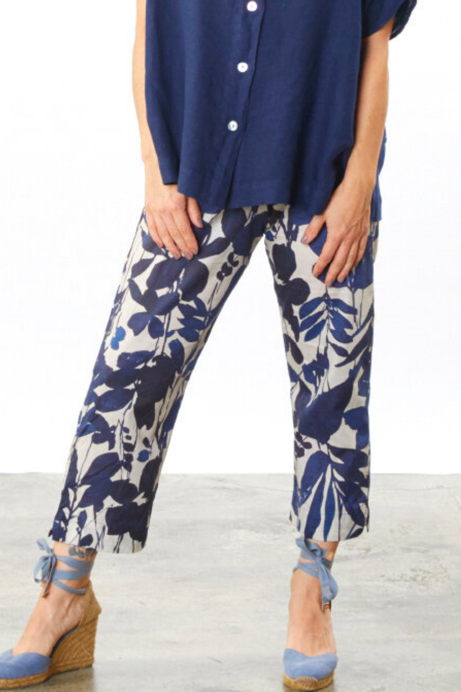 Linen capri trousers deals