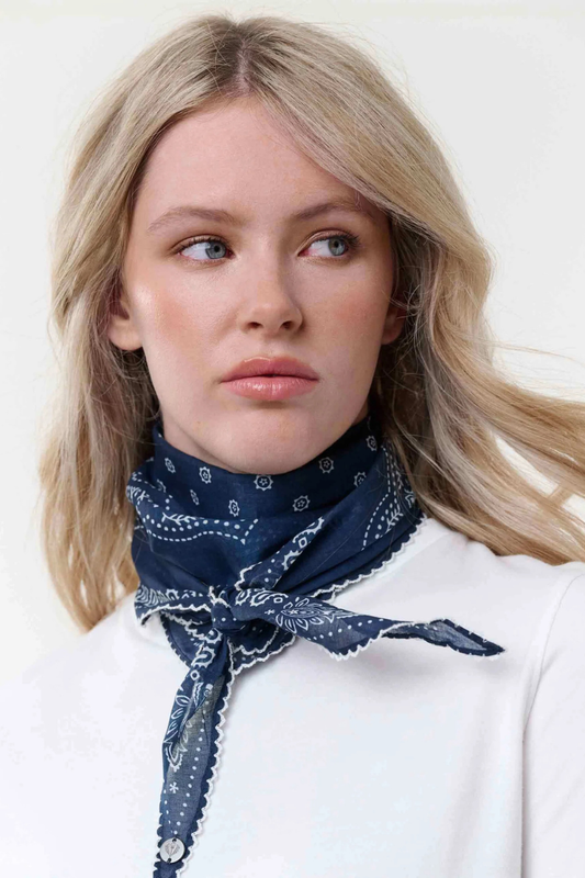 Bandana Diamond Scarf with Crochet Edge