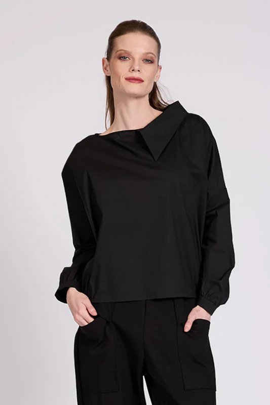 Offset Collar Cotton Shirt in Black