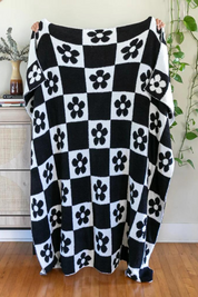 Daisy Checker Blanket