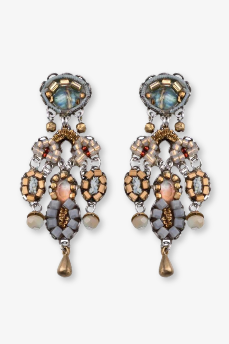 earrings_943e8ba9-2c99-4069-bb5f-7920805858d8.png