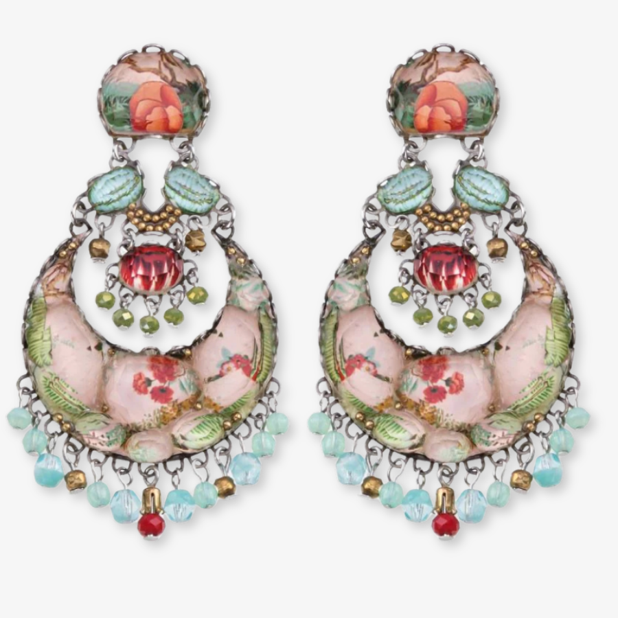 earrings_d7b8b751-0971-41bd-a08c-2ad257aad559.png