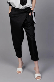 Slim Cotton Cross-Over Pant