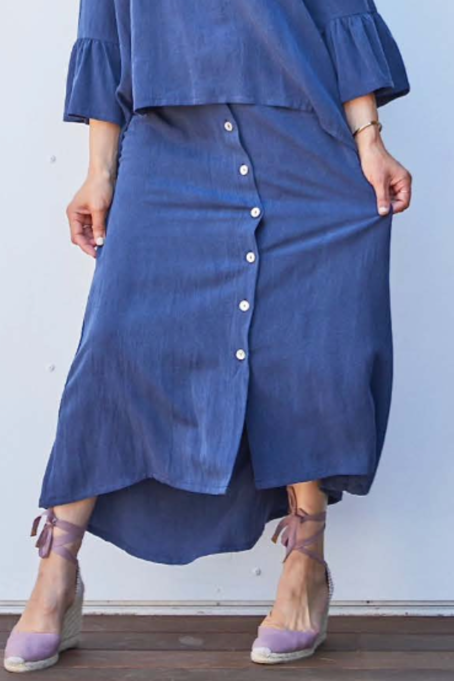 Cinzia High-Low Hem Skirt in Indaco Viscose