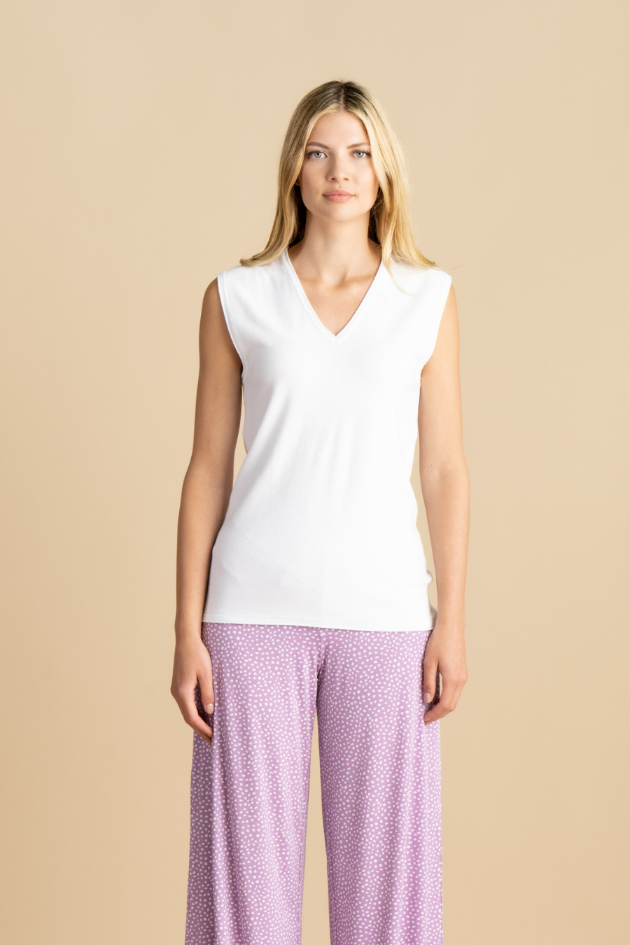 V-neck Sleeveless Sweater