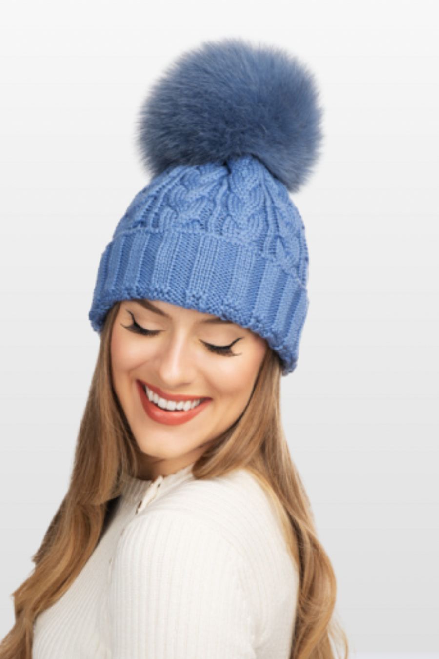 Charlie Cable Wool Hat with XL Racoon Pom