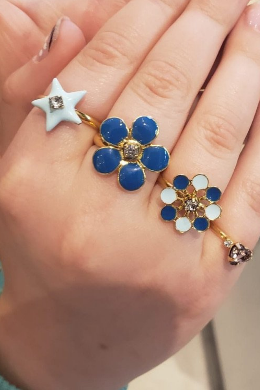 Mini Star Enamel Ring
